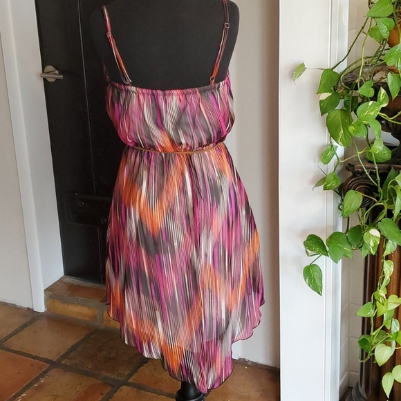 Dress 👗 - Picture 3 of 4